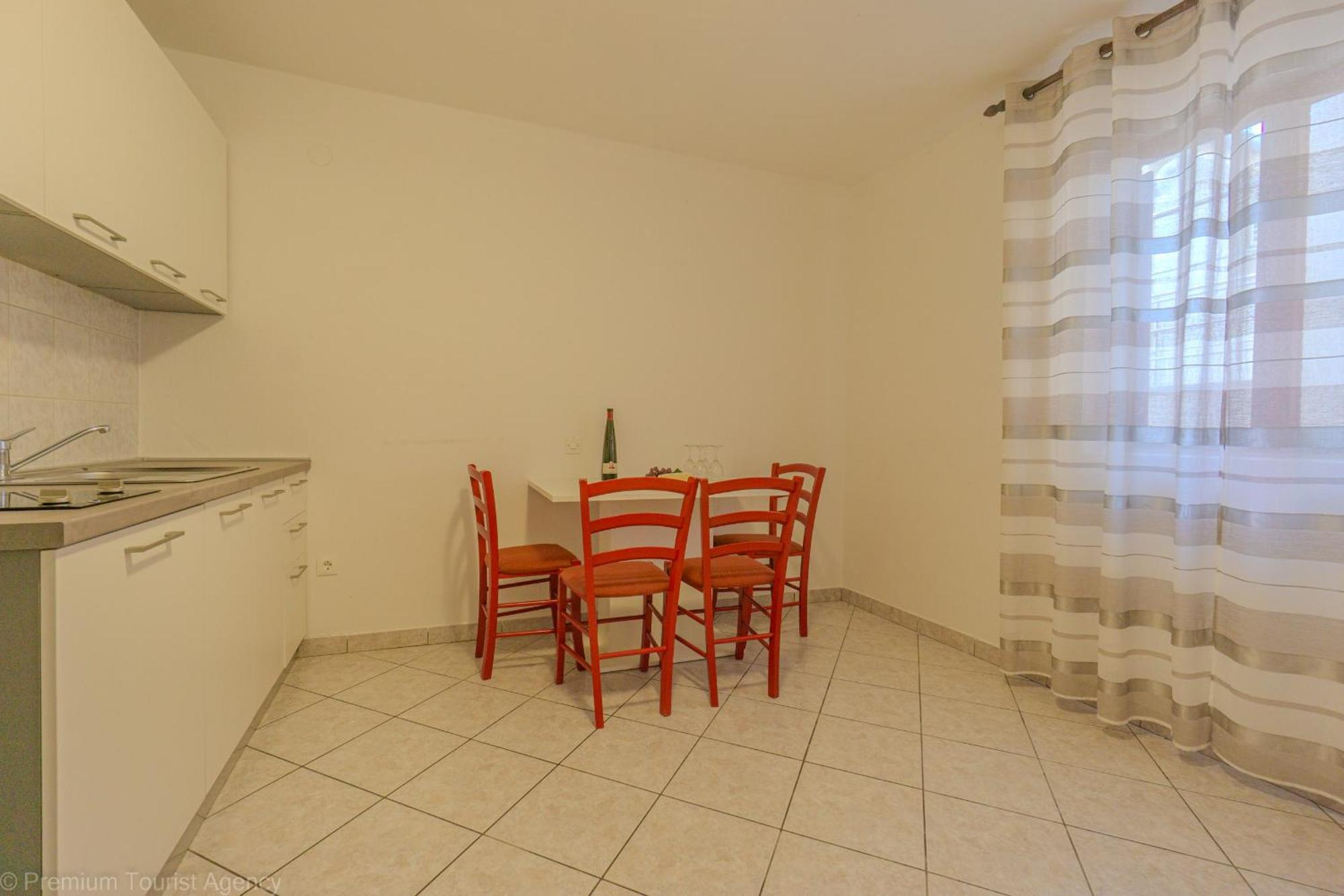 Bepic Quiet Location On A Beautiful Bay Apartment